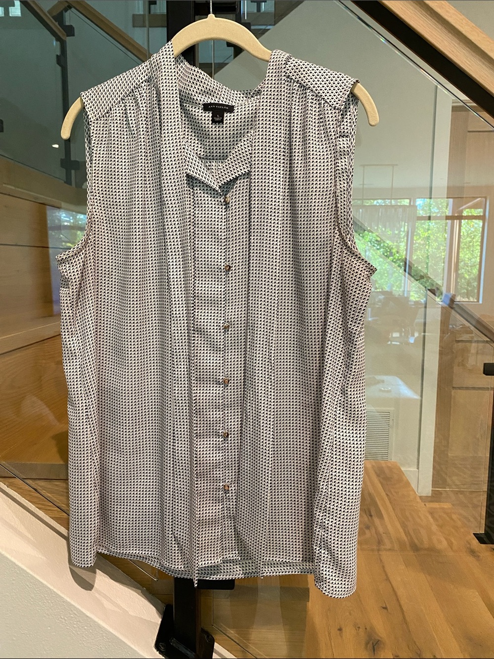 Ann Taylor Sleeveless Button-Down Shirt — White with Black Micro-Pattern